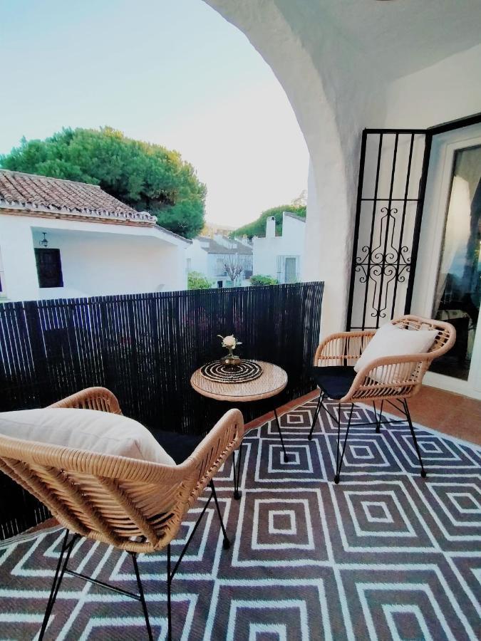 Ferienwohnung Apartamento En Benamara Gardens Estepona Exterior foto